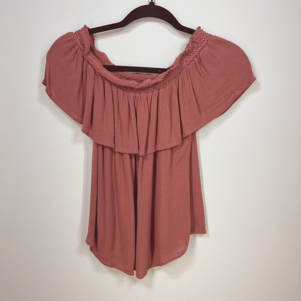Socialite Ruffle Off the Shoulder Top, Size M